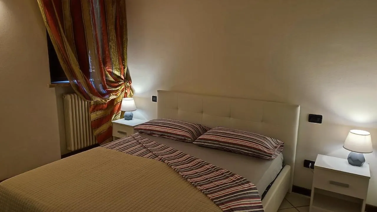 Ca' Degli Sposi Apartment Mantova