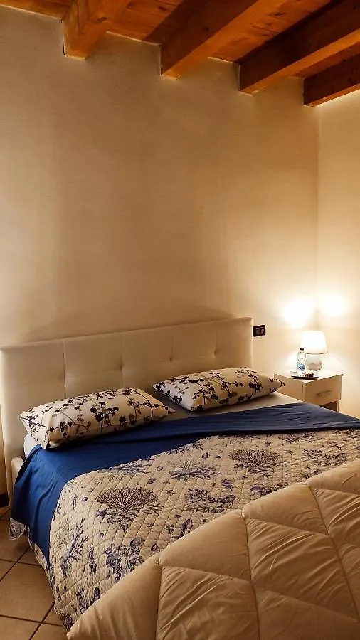 Ca' Degli Sposi Apartment Mantova
