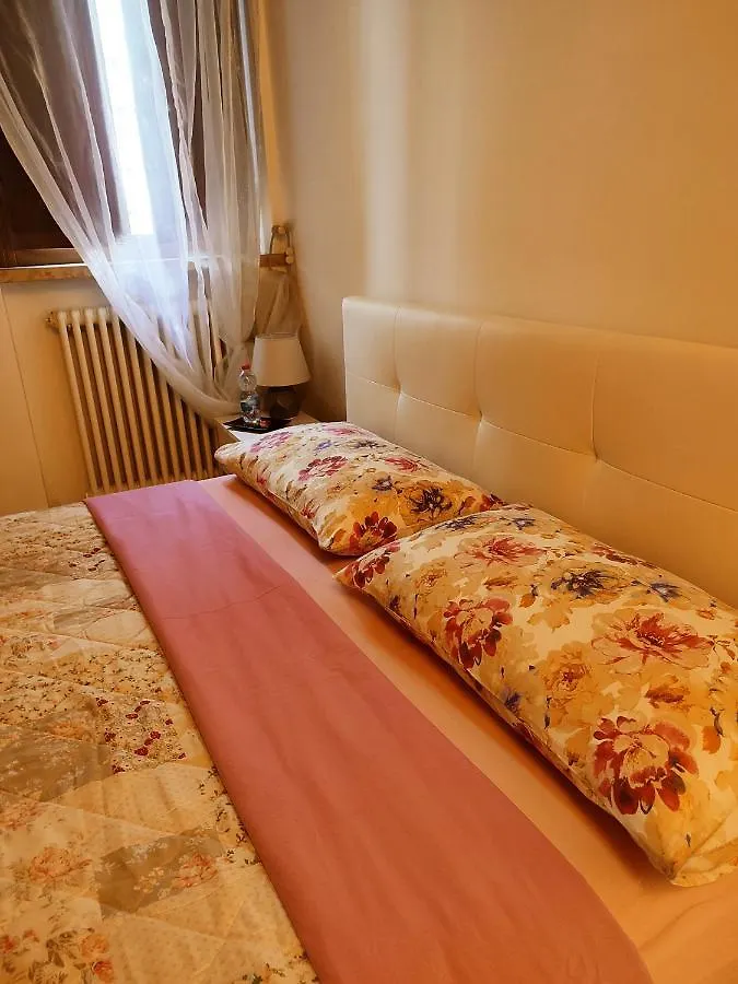 Ca' Degli Sposi Apartment Mantova Italy